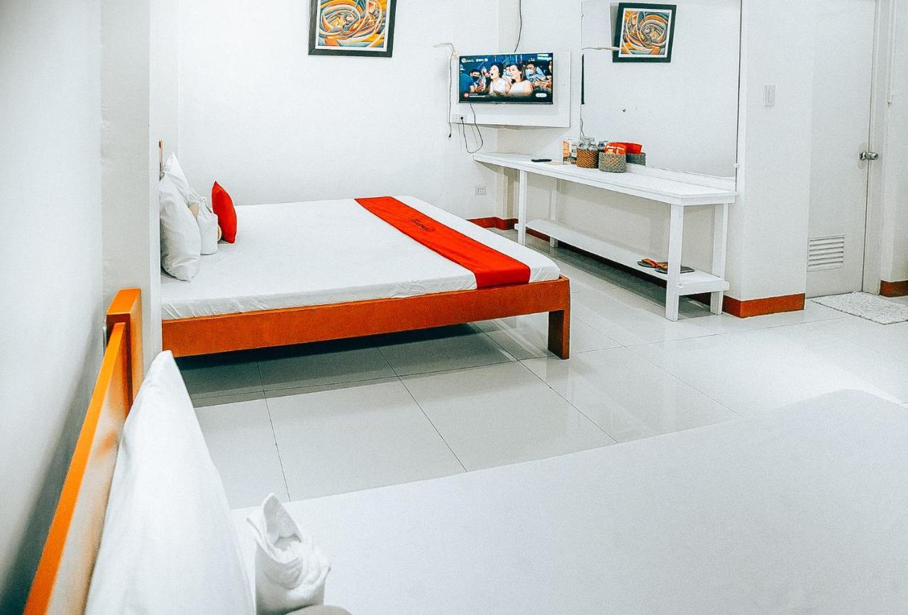 Reddoorz At S & L Apartelle Daraga Albay ليغاسبي المظهر الخارجي الصورة