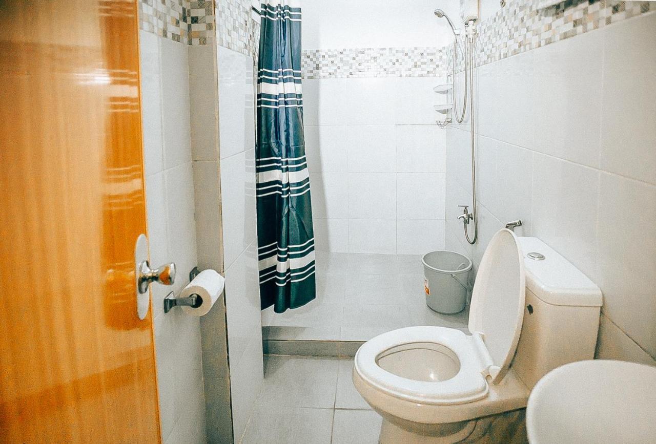 Reddoorz At S & L Apartelle Daraga Albay ليغاسبي المظهر الخارجي الصورة