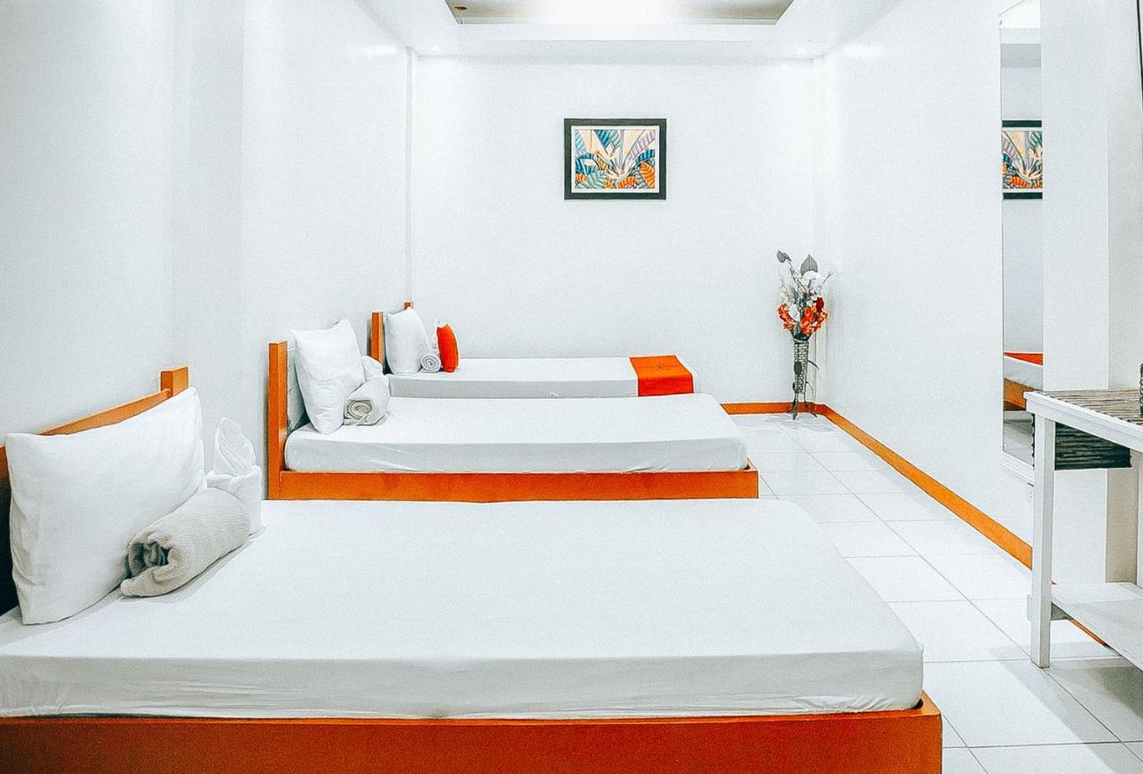 Reddoorz At S & L Apartelle Daraga Albay ليغاسبي المظهر الخارجي الصورة