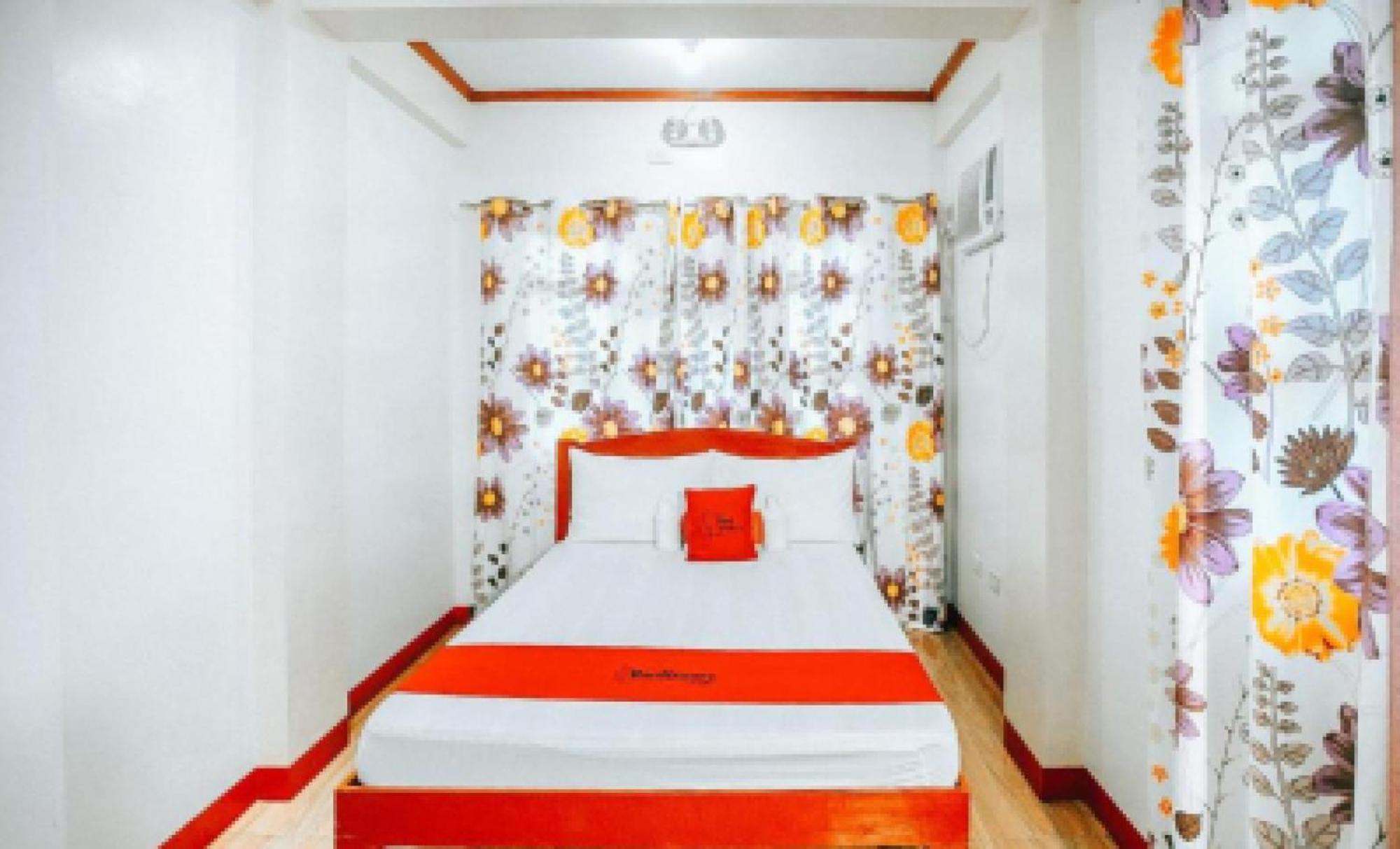 Reddoorz At S & L Apartelle Daraga Albay ليغاسبي المظهر الخارجي الصورة